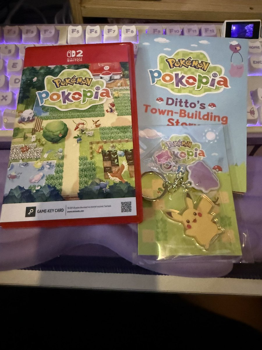 sooo guess what finally came in the mail ! 🥹