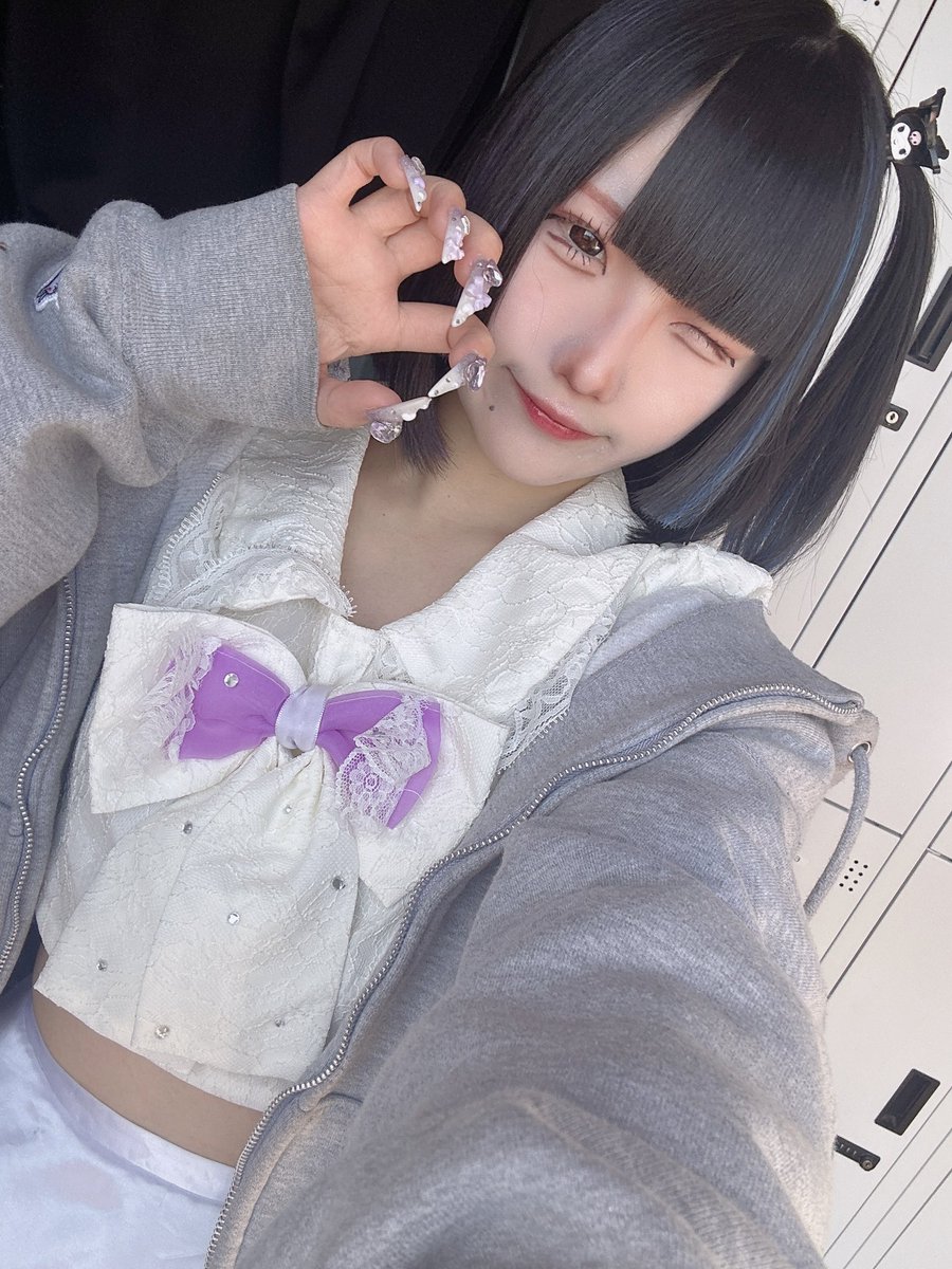 本日えびフェスありがとございました‼️ なんだか今日はせかいいちかわいい気がしてるんるんな気分ですゎ♩ 今日も楽しかった‼️ 次は3/21るなちゃんお祝いしよね♩♩