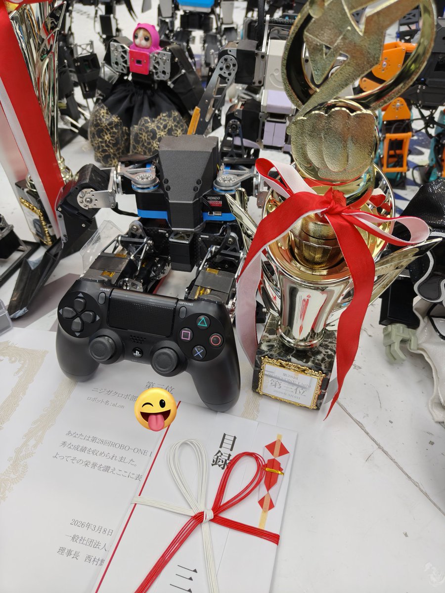 Type_rion tweet media