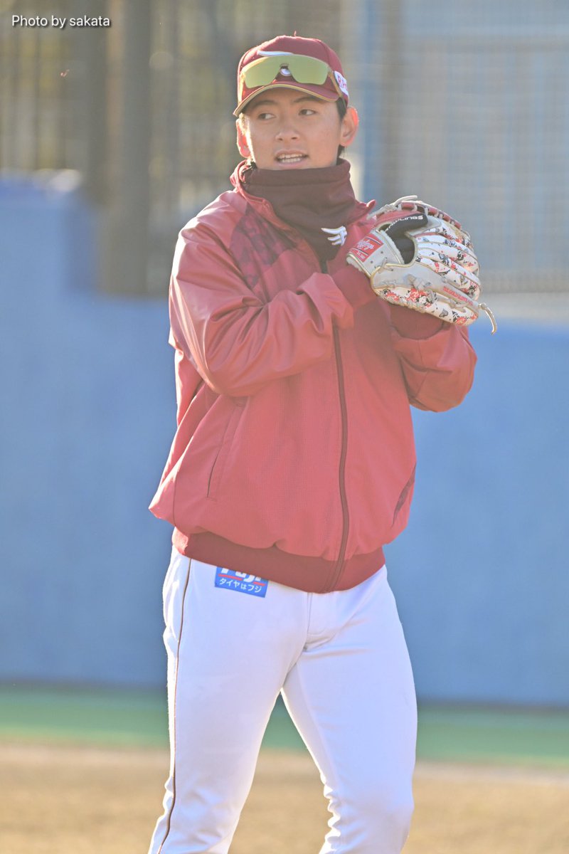 さかた tweet media