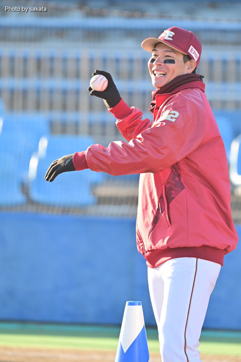 さかた tweet media