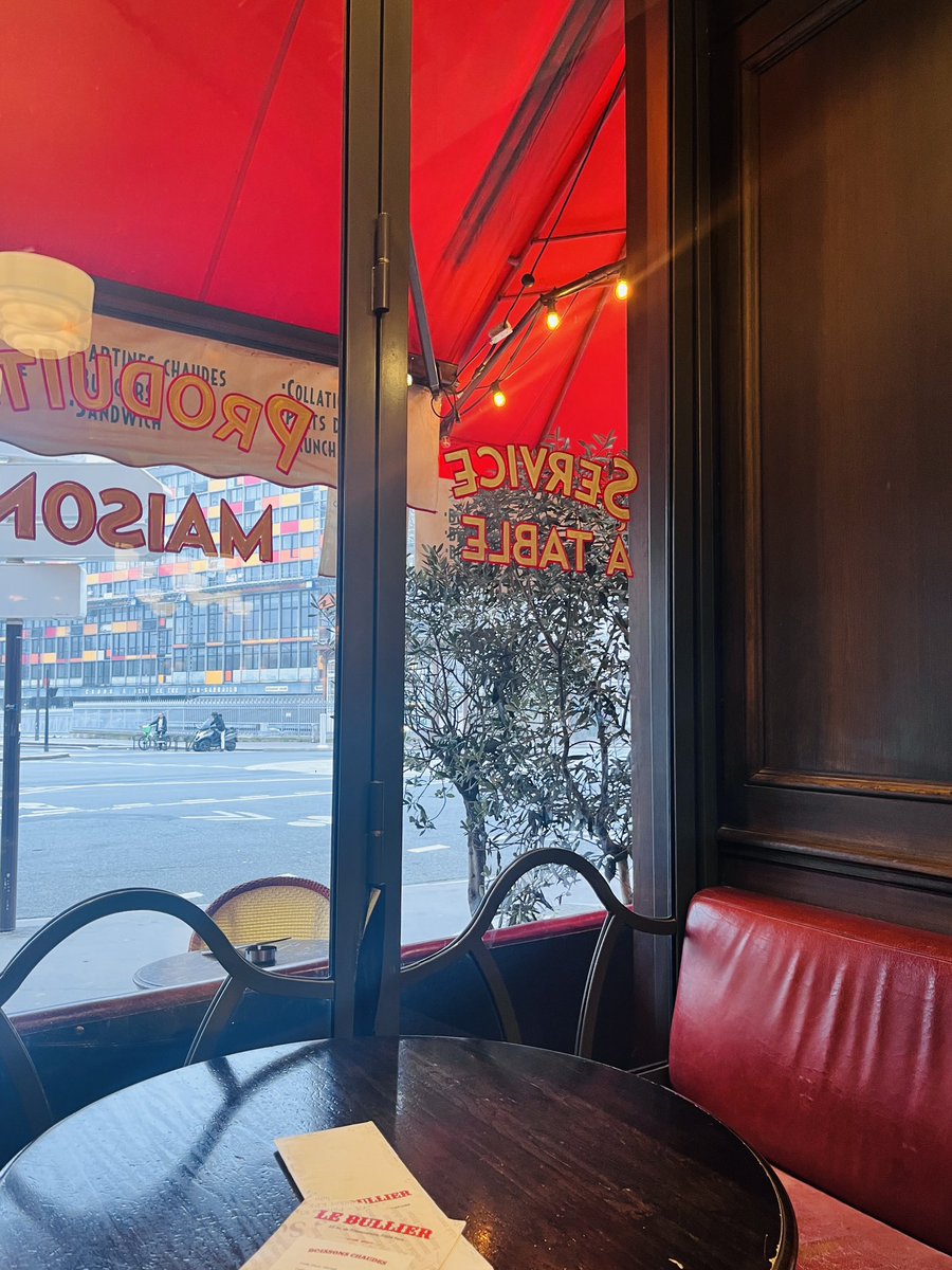 ✰ Weekend Poetry ✰ tweet media