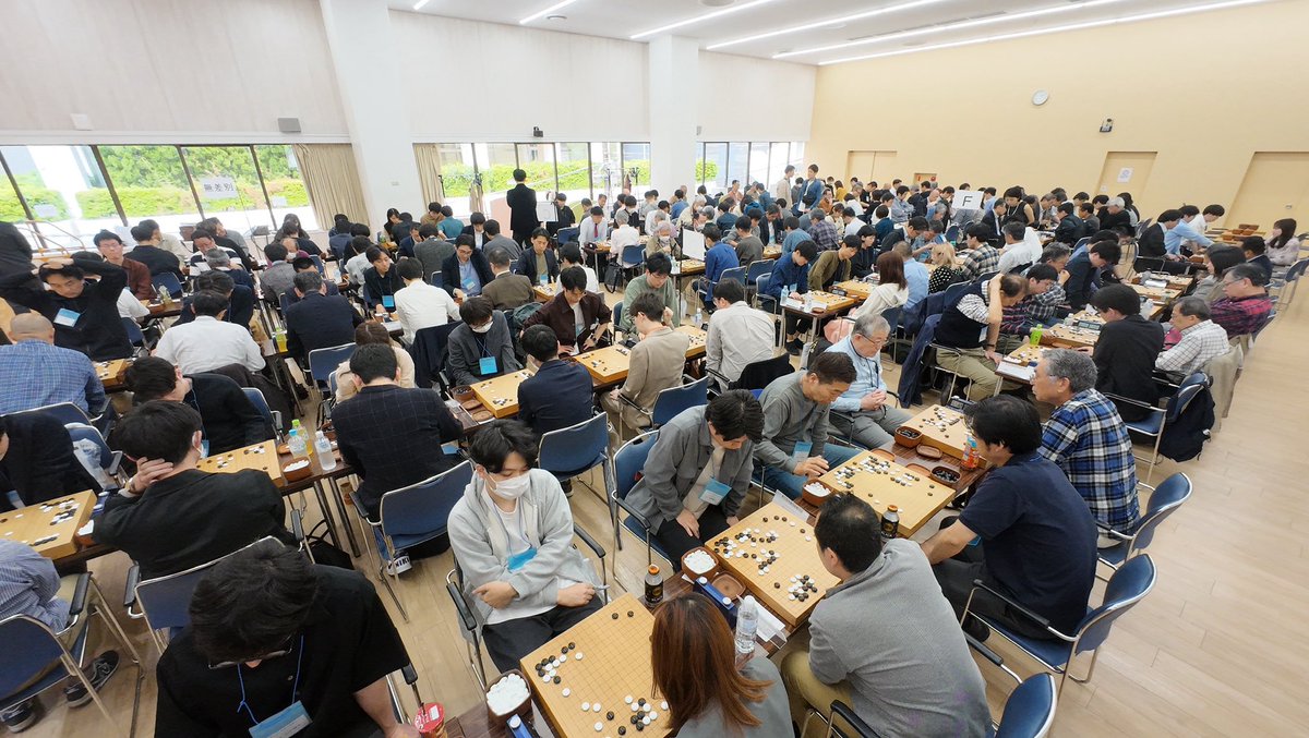 第五回実業団囲碁大会のホームページが公開されました！🎉

2026年5月16日（土）日本棋院にて開催です！

詳細・参加申込はこちらから↓  
igoevent.jp/worksteamcup20…

申し込み受付は3月16日（日）からスタート！  
会社の仲間を誘ってぜひご参加を！
今年も盛り上がりましょう！