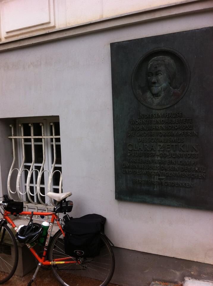 Helen Russell tweet media