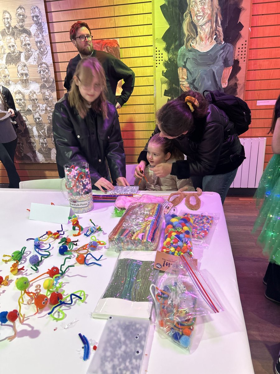 Laura Solly tweet media