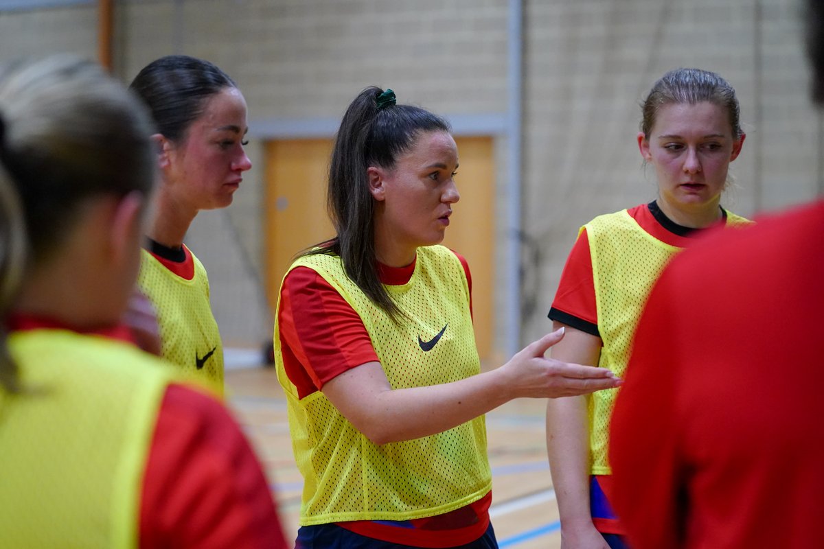 England Futsal tweet media