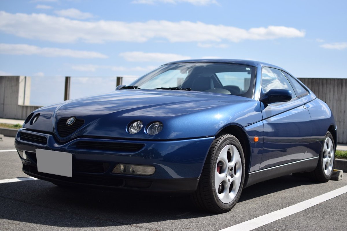 yuichi__tere's tweet photo. アルファロメオ GTV 3.0 V6 フェーズ1
アトールブルーメタリック
納車されました！
916後期から916前期へ逆戻り

photo by 🀄️

#若気のイタリー https://t.co/djjqgmHQ16