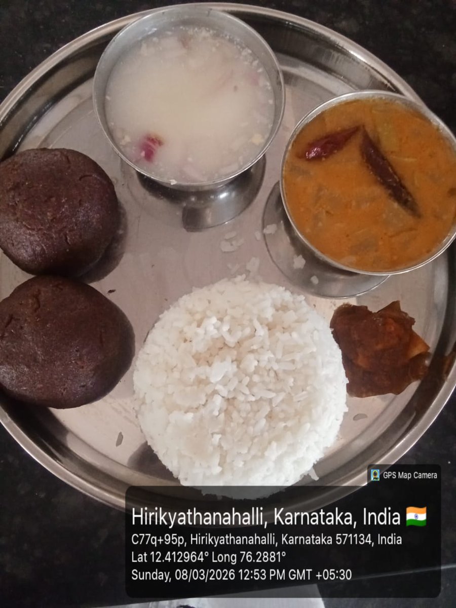 DbrarsH's tweet photo. Lunch https://t.co/ORjRqCiO6q