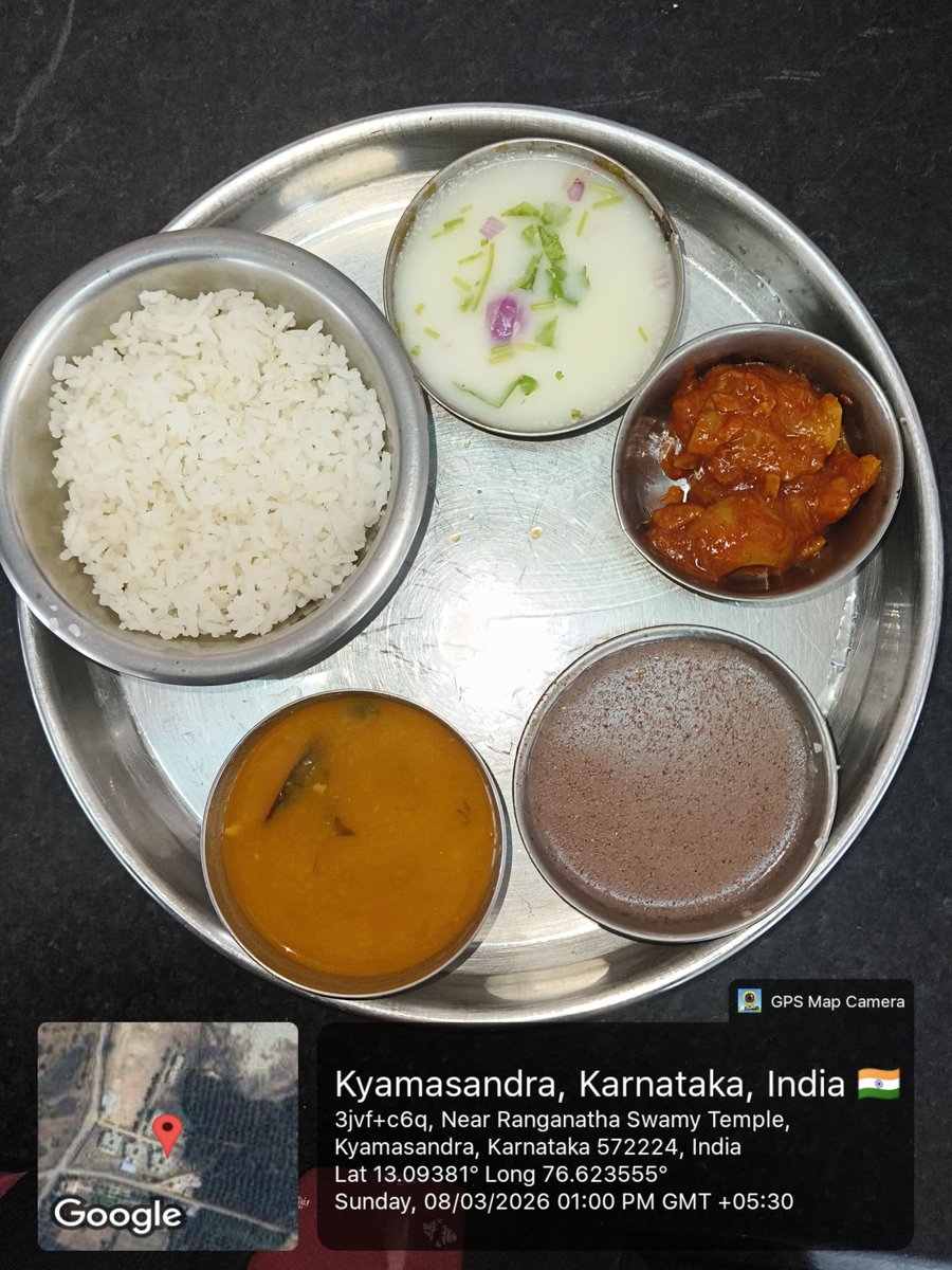 Krcrs_SC413's tweet photo. Today's lunch
#SocialAudit_SWDMeals https://t.co/4llMS4iMGI