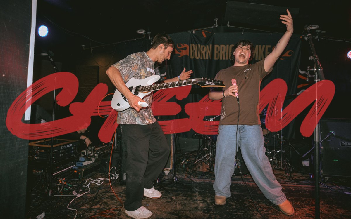 Reilly’s Bad Photos tweet media