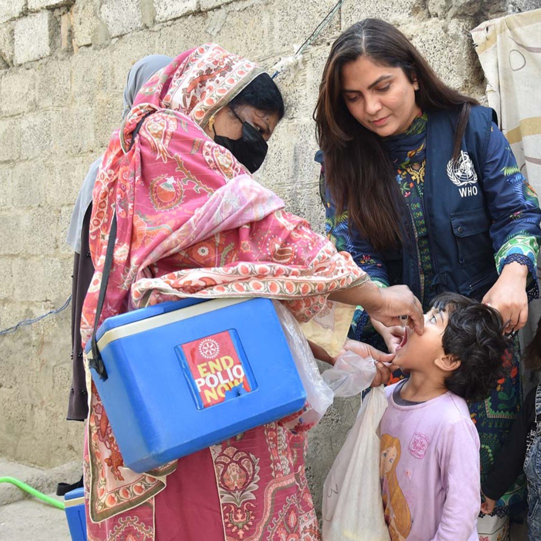 Rotary International tweet media