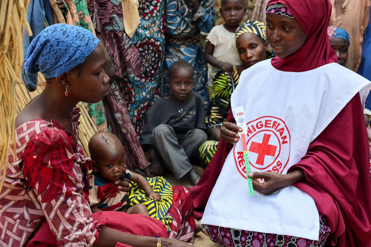 AwanGhulamMuha1's tweet photo. I’m proud to celebrate #IWD2026 with the incredible women of the Red Cross in our IFRC Abuja Delegation. Every day they turn compassion into action, advancing rights, equality and empowerment for women and girls, and bringing hope to communities. https://t.co/Kkk9EIpgrQ