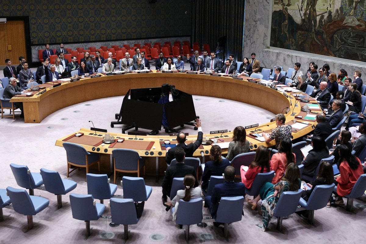 My Story on <a href="/GLZRadio/">גלצ</a>
🇧🇭🇺🇳🇮🇷
Bahrain is advancing a UN Security Council resolution condemning Iran following its attacks against countries in the region.

🇸🇦🇦🇪🇴🇲🇶🇦🇰🇼
The initiative is submitted on behalf of the GCC states -  Saudi Arabia, the UAE, Oman, Qatar and Kuwait and