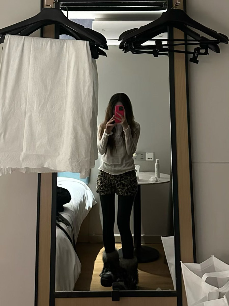 stone40554780's tweet photo. 扣1私发被操视频 #母狗女大学生 https://t.co/1qjN4rt4GG