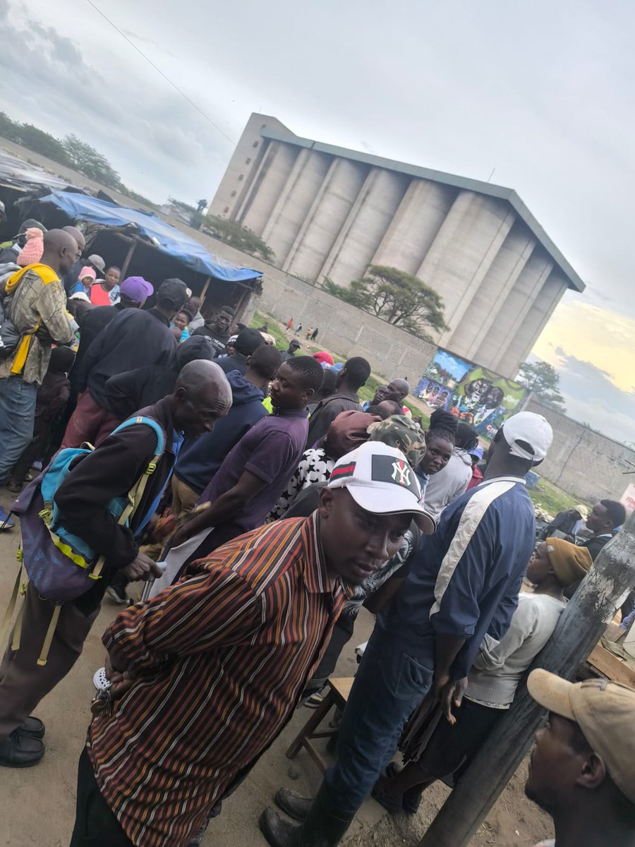 OfficialMasjic's tweet photo. Our Haki Mtaani program kicked off the year with a street storm in Viwandani ward! We discussed the 2027 General election &amp; the importance of electing leaders who'll drive progressive change. Let's not be swayed by handouts - use your vote to demand accountability! #HakiMtaani https://t.co/A0MrtZ4qy5