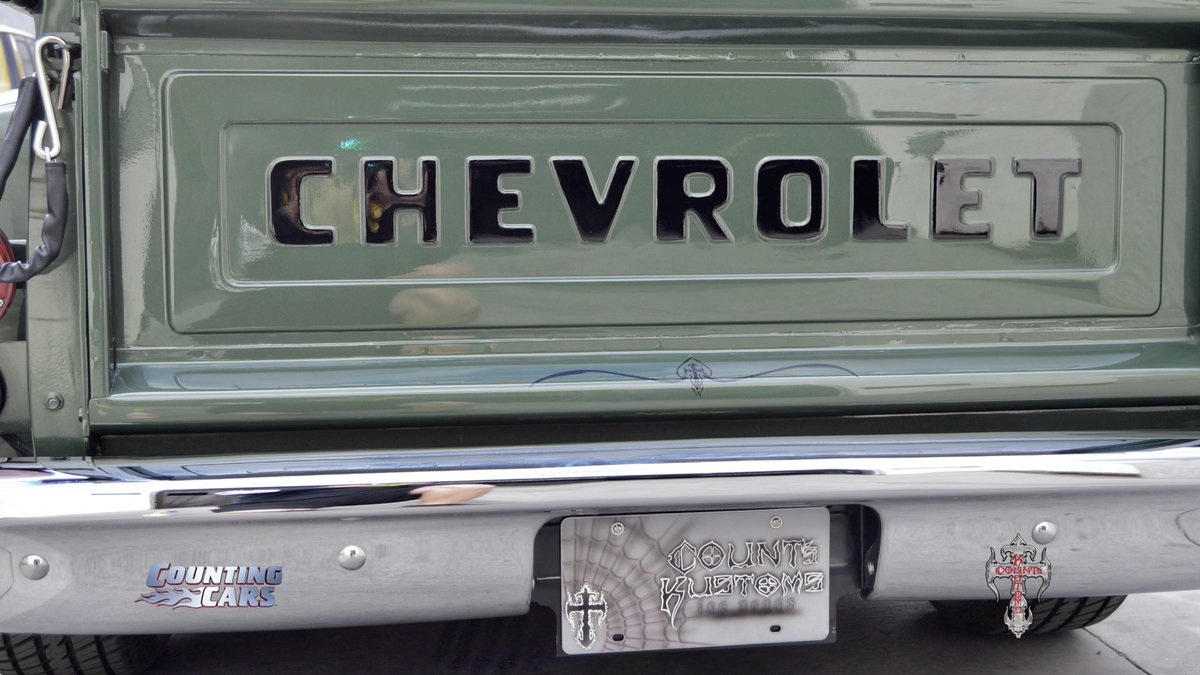 Count's Kustoms tweet media