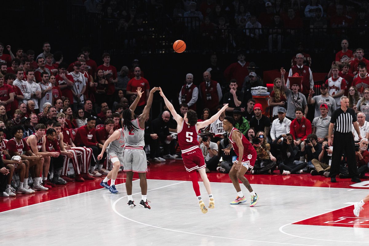 Bruce Thornton scored 25 points as he passed Dennis Hopson as Ohio State’s all-time leading scorer in the Buckeyes’ dominant 91-78 win over Indiana. 

Ohio State’s victory cements its NCAA Tournament resume. 

🔗: tsilverbulletin.com/2026/03/bruce-…