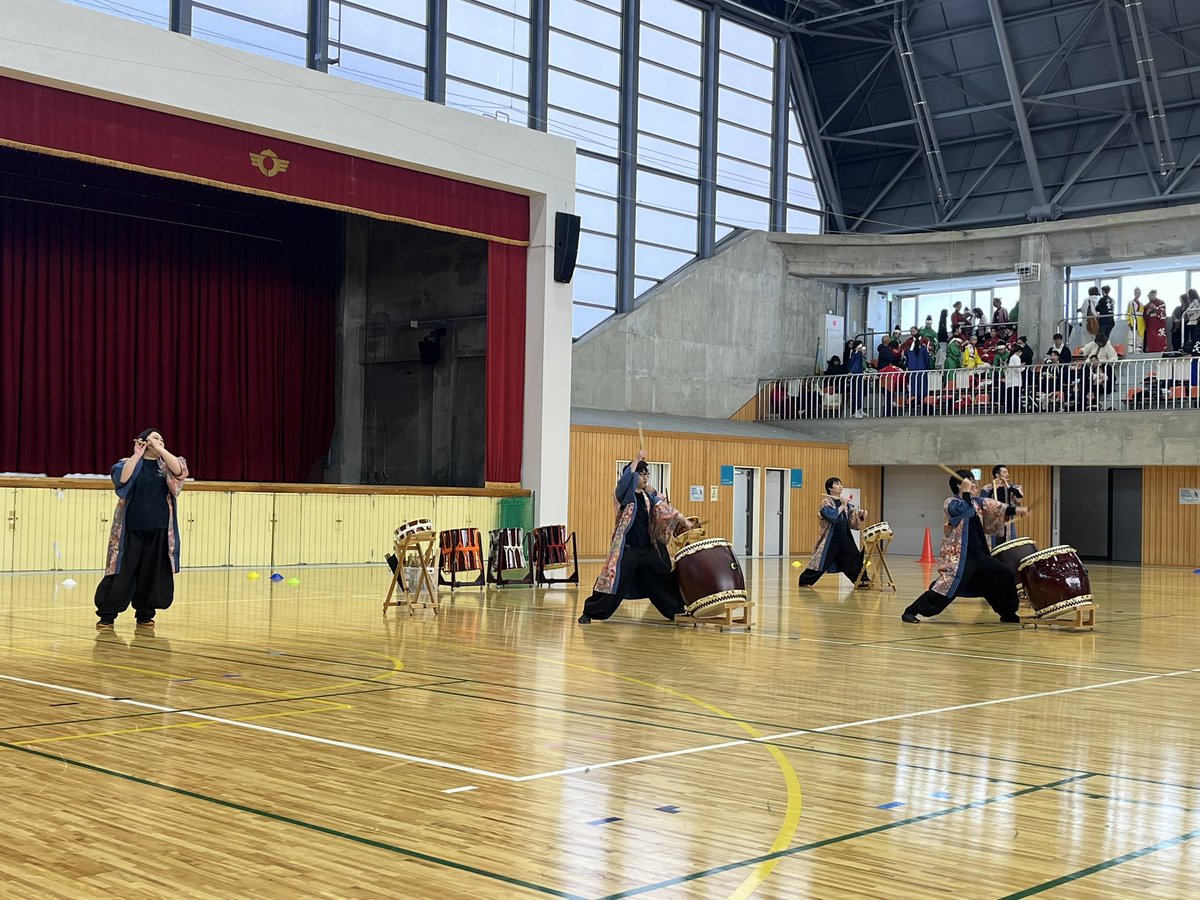 DonMaiFest's tweet photo. 審査前演舞全て終了し、鼓草さんの和太鼓の演奏です。
時間がおしております。ご迷惑おかけして申し訳ございません。ご協力のほど、よろしくお願いいたします。 https://t.co/IWjWbHhsRb