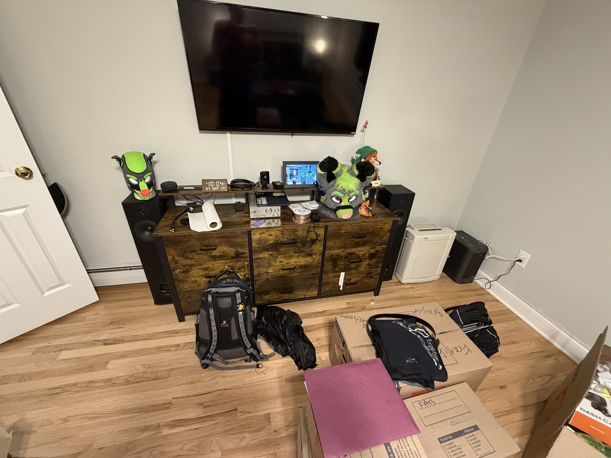 Hypr Fox ◢ ◤ 🔜 FURG tweet media