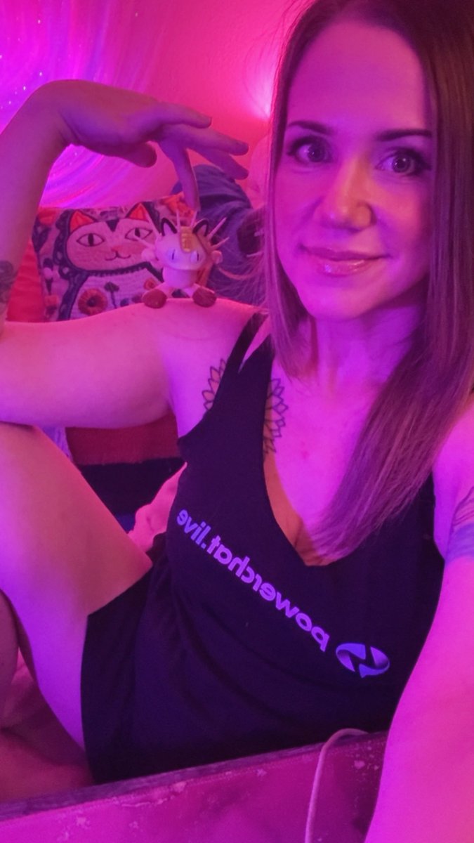 minettelive tweet media