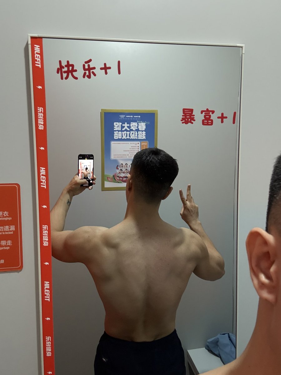 クロ tweet media
