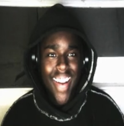 YoGravy's tweet photo. @countdragons @idk005__ original ;)) https://t.co/6x8OFKFgou