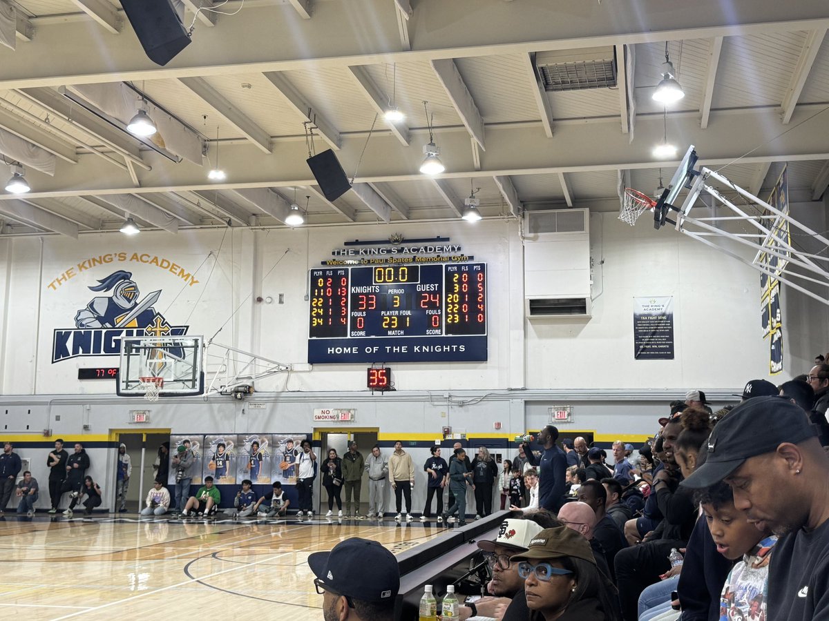 Chris Carlay tweet media