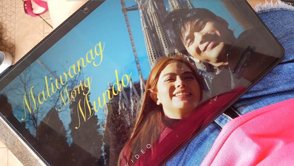 CnyKim's tweet photo. Pati tablet ng nanay ko damay sa kahibangan ko hahahahahaha eme 

WILBEA KASAL 2027
WILBEA KASAL 2027
#GSOTLastGoodbye 
#WilBea https://t.co/QtZEeFP8Ay