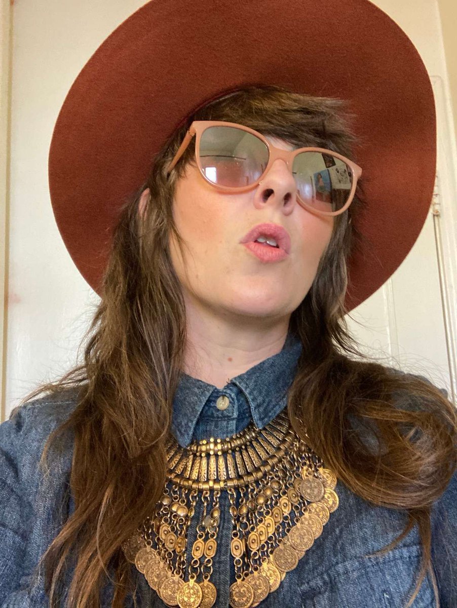 Boom Boom Room tweet media