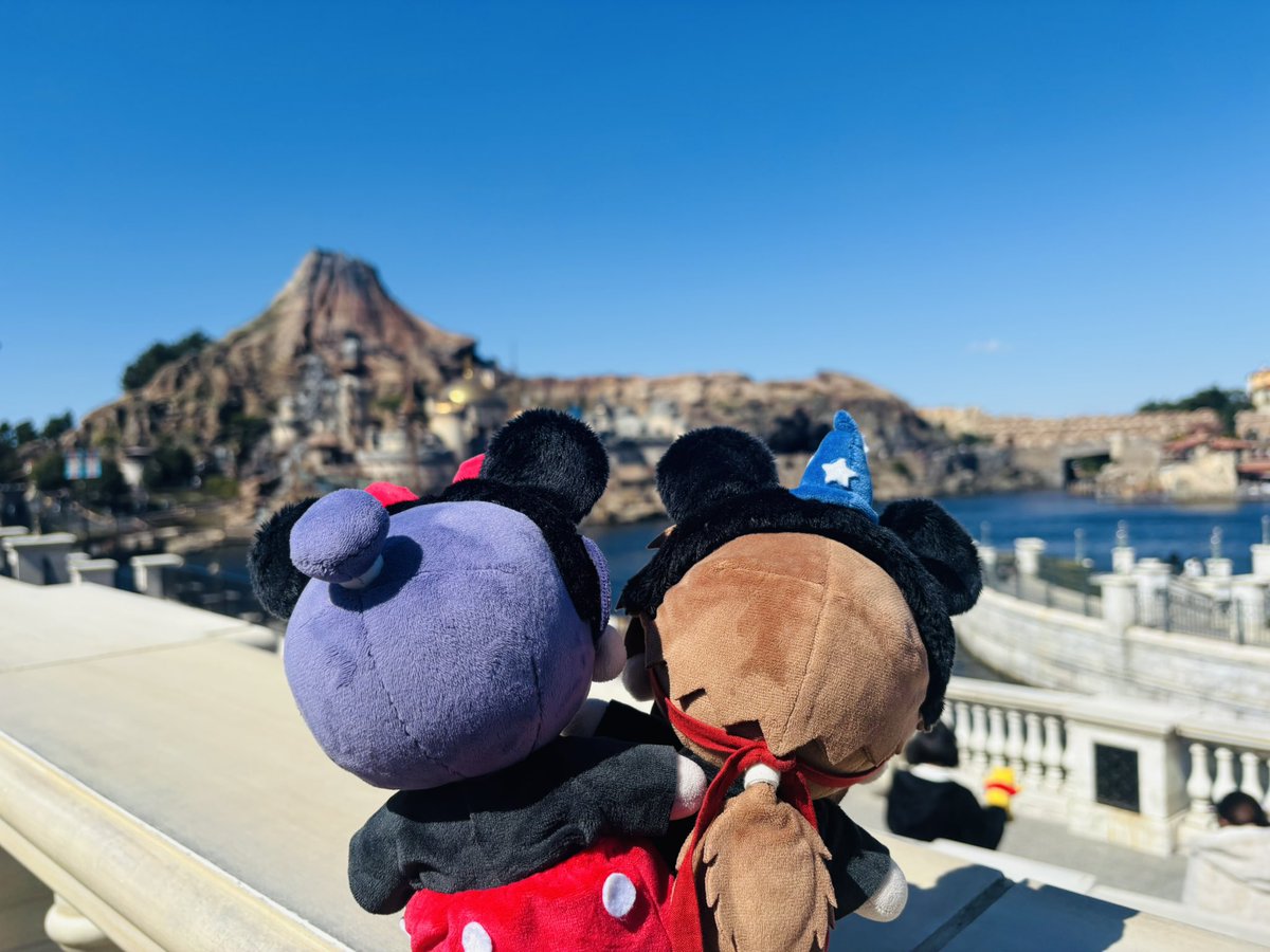 タワテラ乗ったらシャツめくれたましゃ