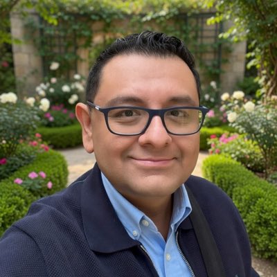 luiscatalanmx's tweet photo. #NuevaFotoDePerfil https://t.co/hV2SBkhg1u