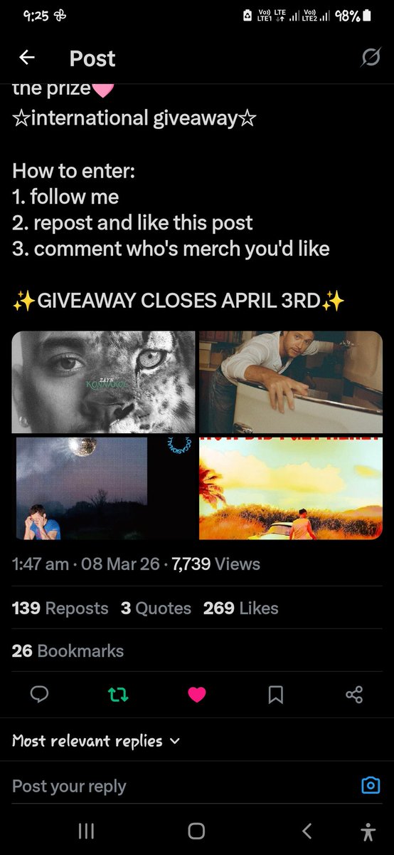 cherrynk_'s tweet photo. @NiallerIsMyLife Thank you for doing this giveaway...I would really like to win Harry merch 💚 https://t.co/1Af5OkaCdt