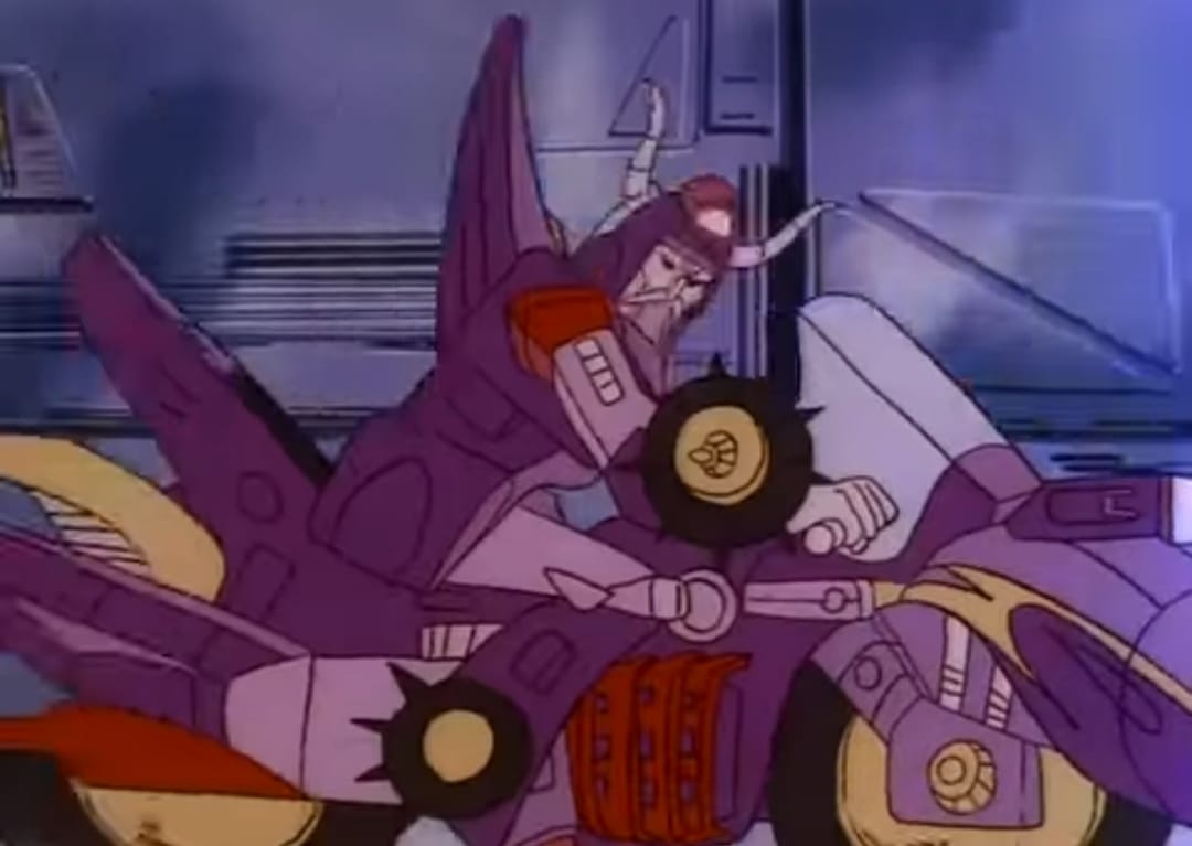 This weekend headsculpt on patreon: G1Trannis, the ancient Decepticon grampa.
patreon.com/posts/trannis-…