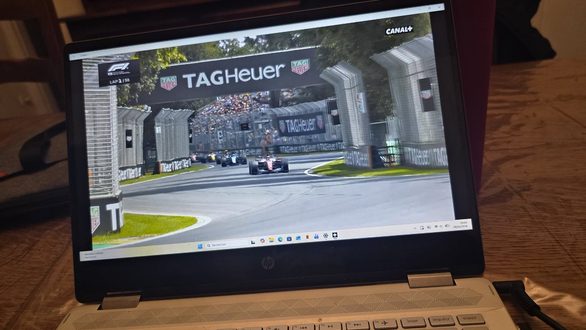 Ismaelbrah's tweet photo. C’est parti, réveil a 4h30 pour le premier GP de la saison @Julien_FEBREAU #AusGP #FormulaOne https://t.co/SZeGvhHMpz