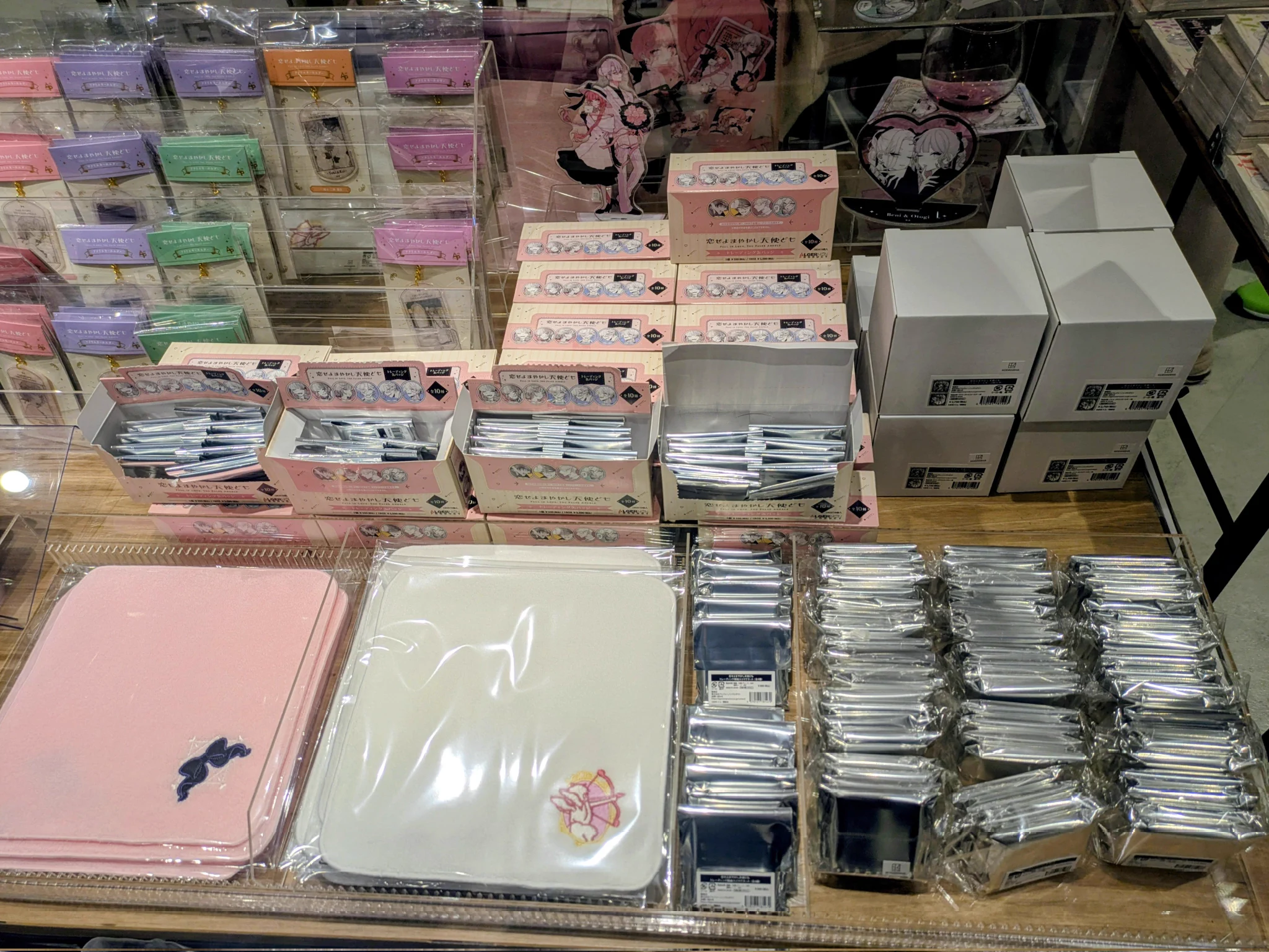 未来屋書店 板橋店 on X: 