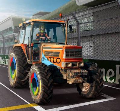 pitlanelando's tweet photo. welcome back orange tractor https://t.co/ykn53AAfX0
