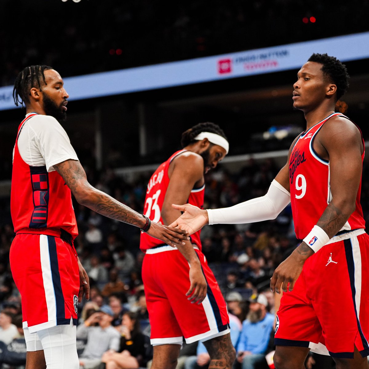LA Clippers tweet media