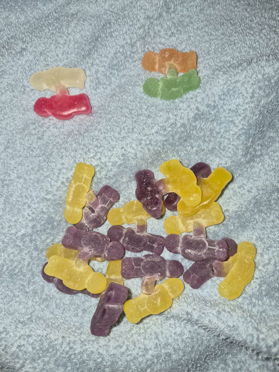 mash 🍌 (Hannah) tweet media