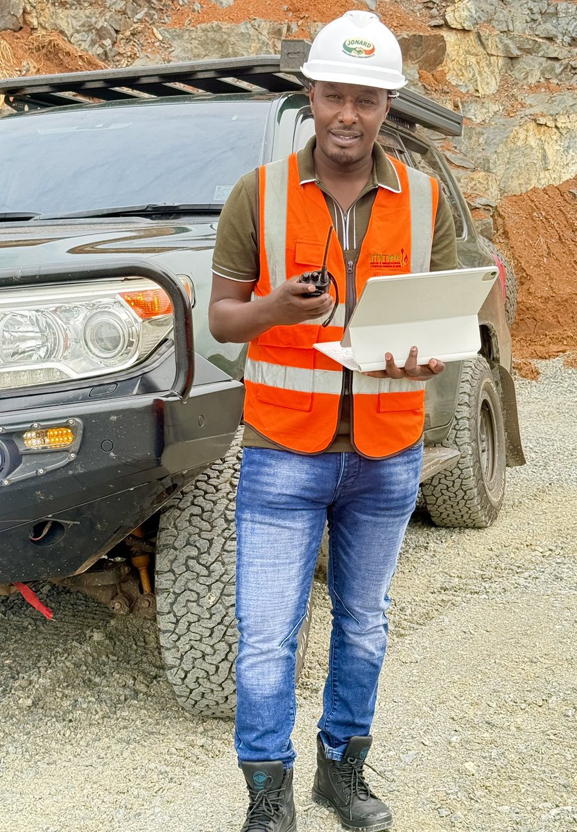 Hon. Eng Asiimwe Jonard. tweet media