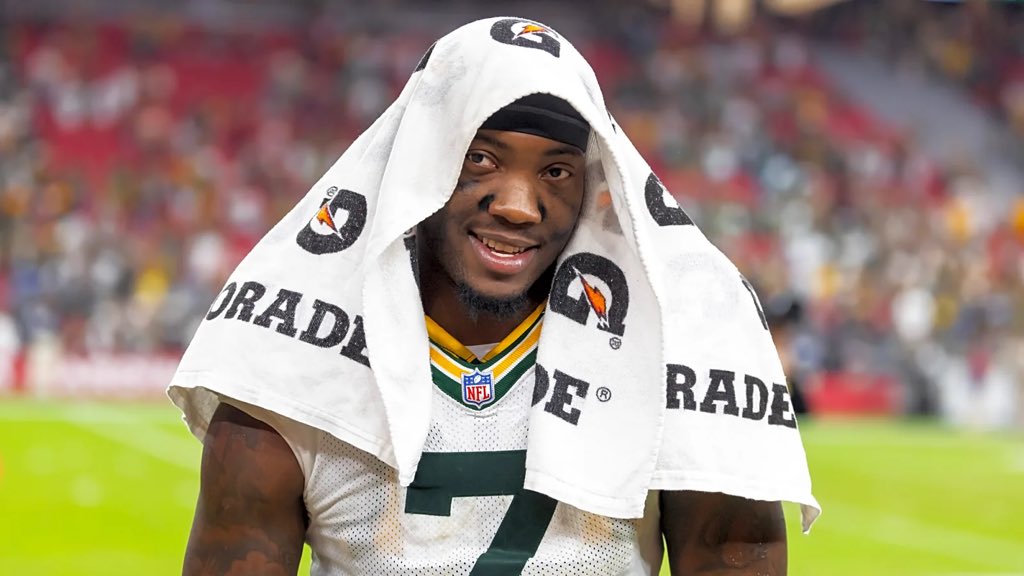 Dak_2_Lamb's tweet image. Rumor has it Dallas Cowboys Reportedly ‘Interested’ In Former First Round LB Quay Walker In Free Agency