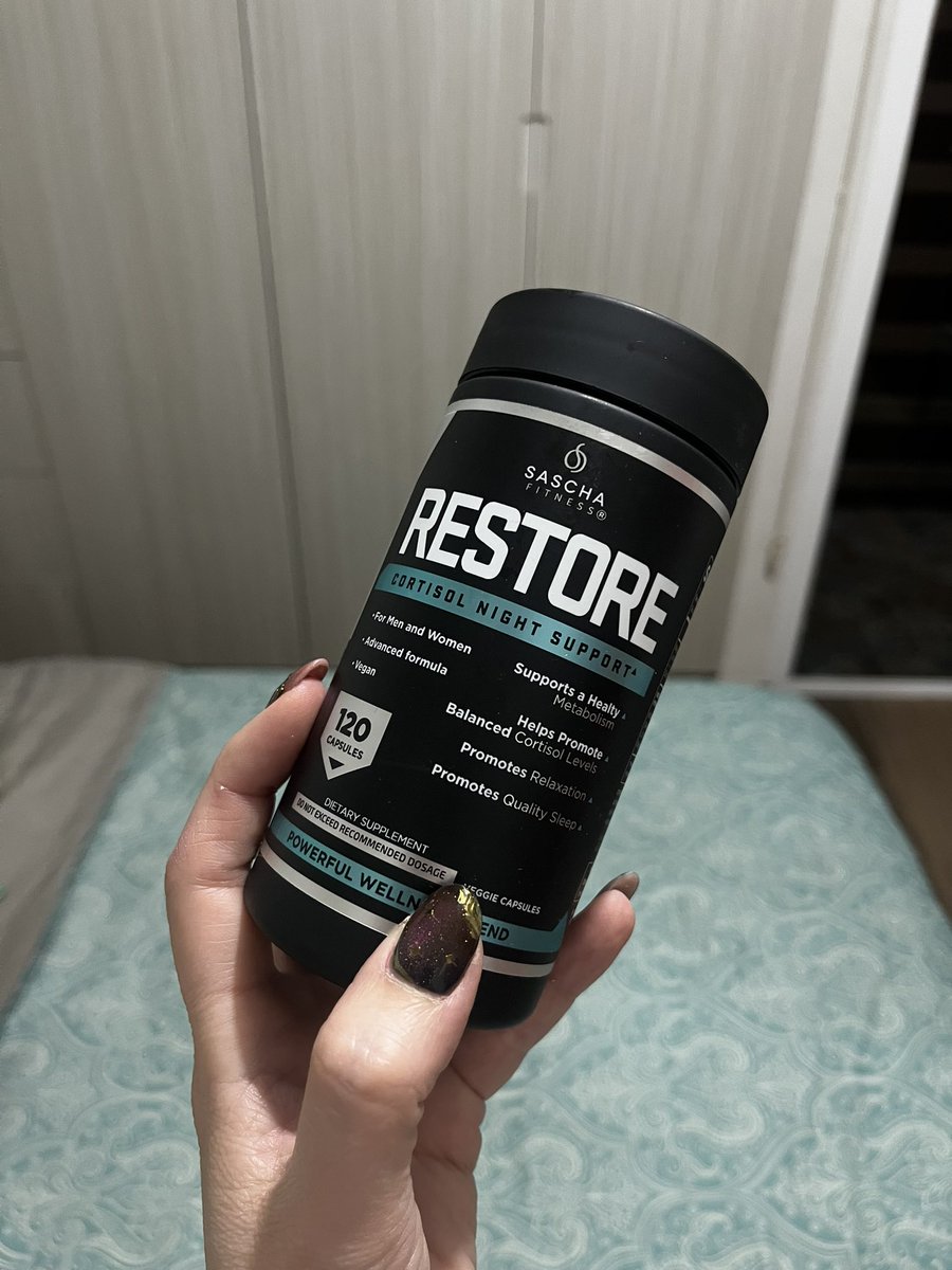 Anoche tomé este cortisol support y qué increíble como me restauró. Ese suplemento no me sirvió de nada en Estados Unidos, me decepcioné. Decidí de todas formas traérmelo a México y le di otra oportunidad. Así tenía el nivel de estrés en EU que no me funcionó para ese momento