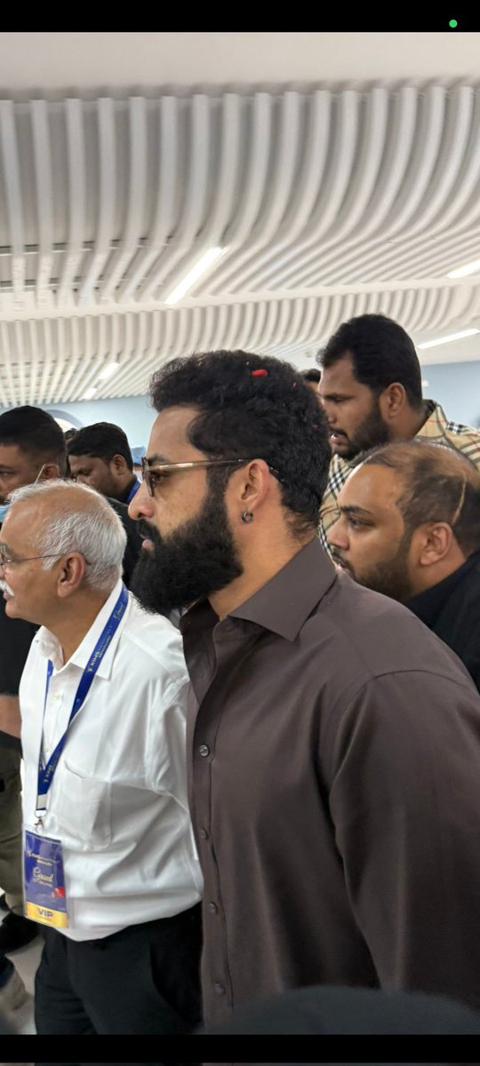 tezzz9999's tweet photo. That looks scares me more 🐅🐅🐅💥����💥🥵
#NTRNeel
#JrNTR
#drogon https://t.co/Knzxu1HqiG