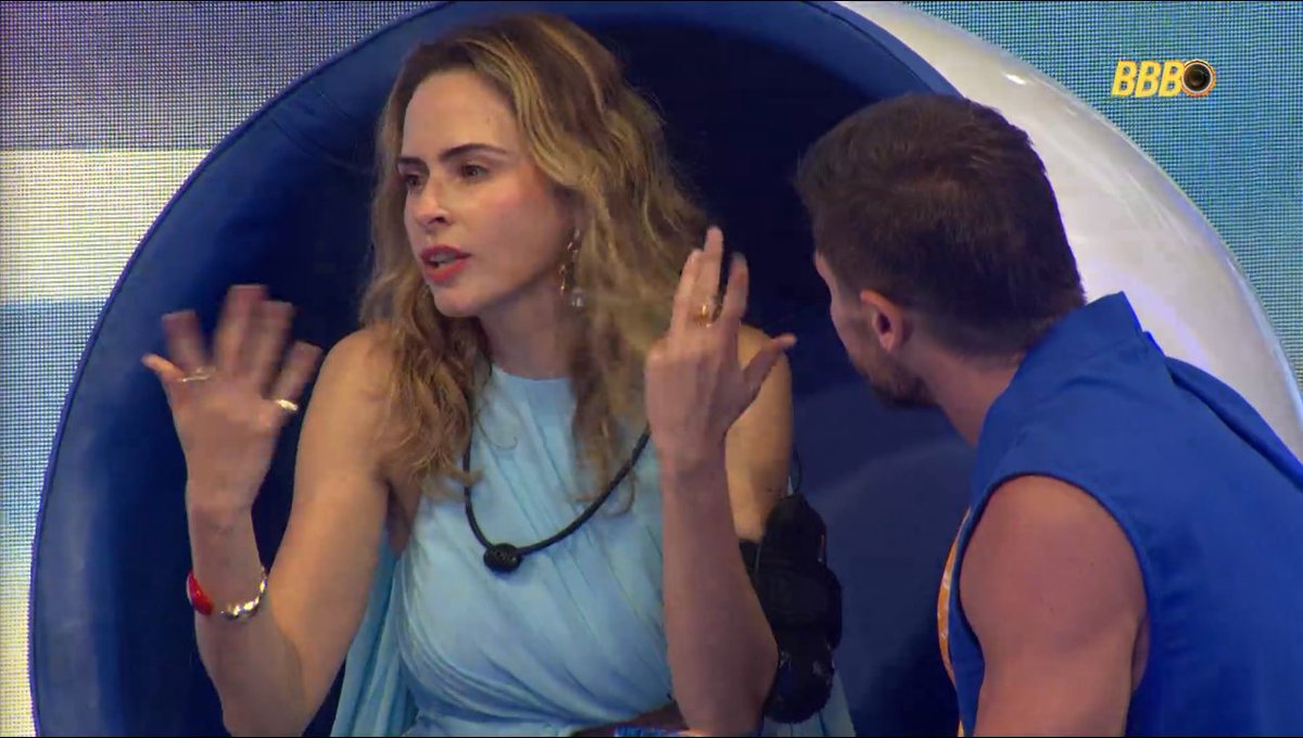 "Ja que eu sou 5a série, vou te chamar de formada em jornalismo"
CARALHO, MEU PARCEIRO?!
#BBB26