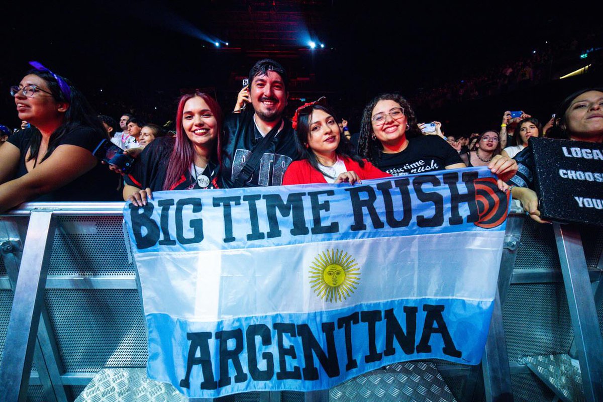 Big Time Snaps tweet media