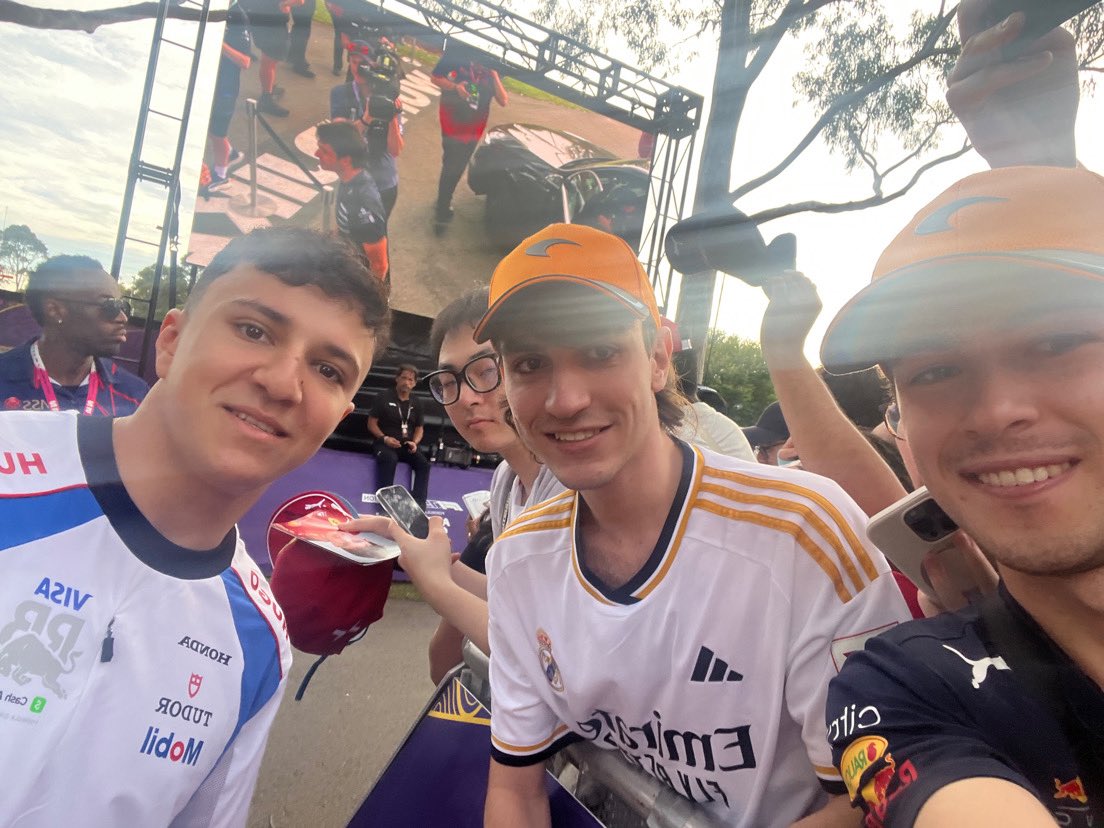 Piastrez tweet media