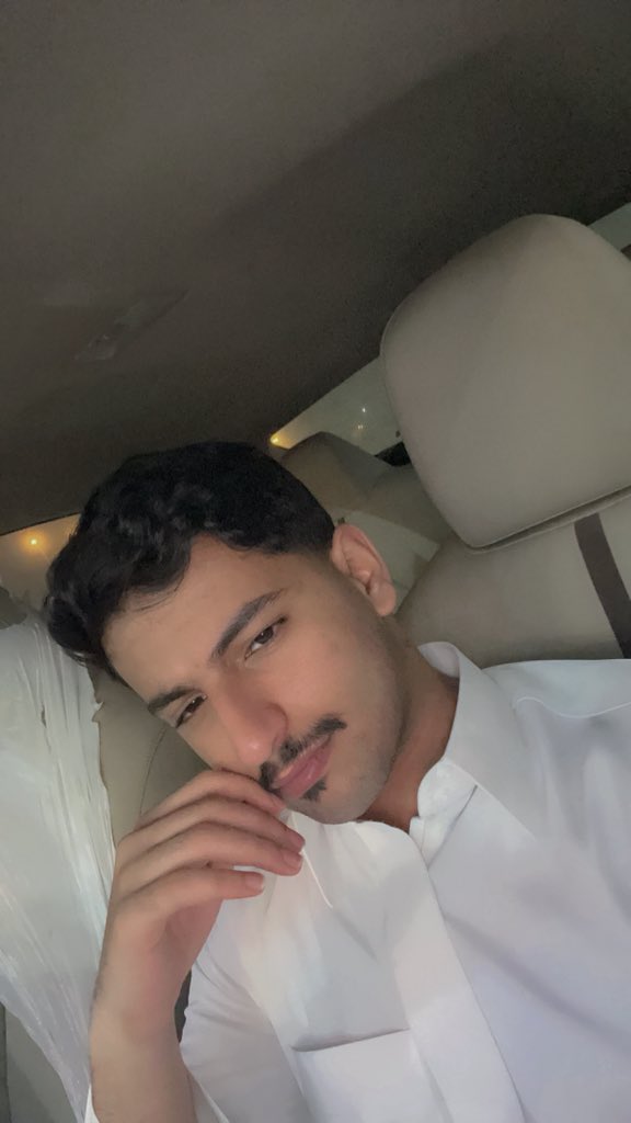 in12r's tweet photo. جده التاريخيه 🌙🤎 https://t.co/vSxERwIyLU