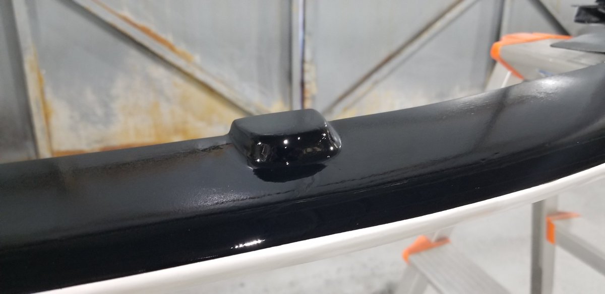 しょうへいさんから譲ってもらった真っ二つに割れたエイムゲインのリップの修復完了
下駄の再生が厄介だったけど何とか綺麗になりました笑
塗装は062と202の塗り分けにしました🙆‍♂️

まだ取り付けてないけどあとはG’sバンパーにポン付けできるかどうかですねw

しょうへいさんありがとうございました🙏☺