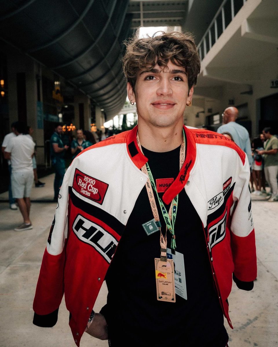 aivehnn's tweet photo. F1.
๐๐ฐ๐บ ๐ฆ๐ญ ๐ฎรก๐ด ๐ง๐ฆ๐ญ๐ช๐ป ๐ด๐ช๐ฆ๐ฏ๐ฅ๐ฐ ๐ฑ๐ข๐ณ๐ตรญ๐ค๐ช๐ฑ๐ฆ ๐ฅ๐ฆ ๐ฆ๐ด๐ต๐ข ๐จ๐ณ๐ข๐ฏ ๐ค๐ข๐ณ๐ณ๐ฆ๐ณ๐ข.
#F1RP #AUSGPRP @Formula1FRP https://t.co/gl4JmlGrna