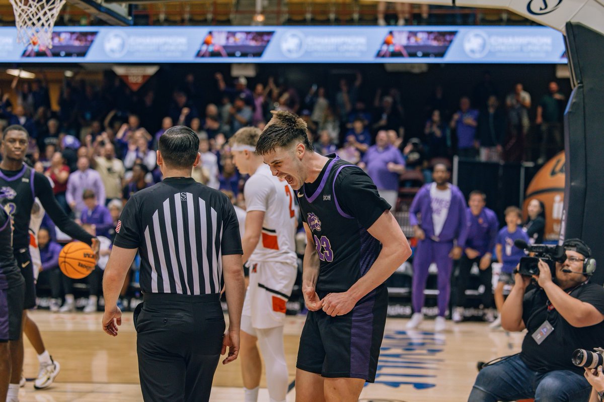 CatamountMBB's tweet photo. whee ain’t done yet!🤫 https://t.co/6TmovA3jCw