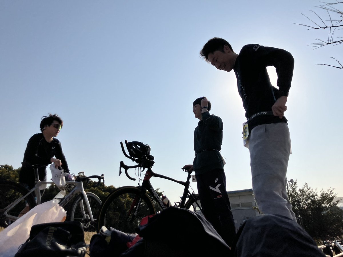 千葉大学に合格された皆さん、本当におめでとうございます！
縁があればトライアスロン部でお会いしましょう。部員一同お待ちしてます！

#春から千葉大
#千葉大学
#トライアスロン